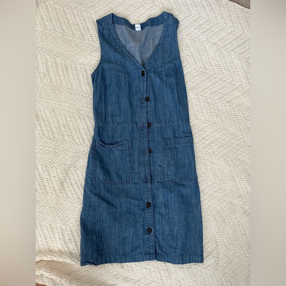 Women’s medium Old Navy, Jean dress